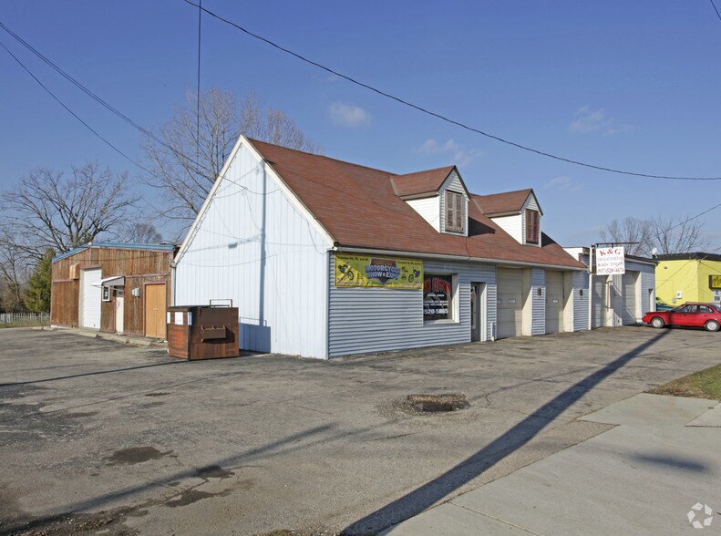Primary Photo Of 4601 N Dixie Dr, Dayton Auto Repair For Sale