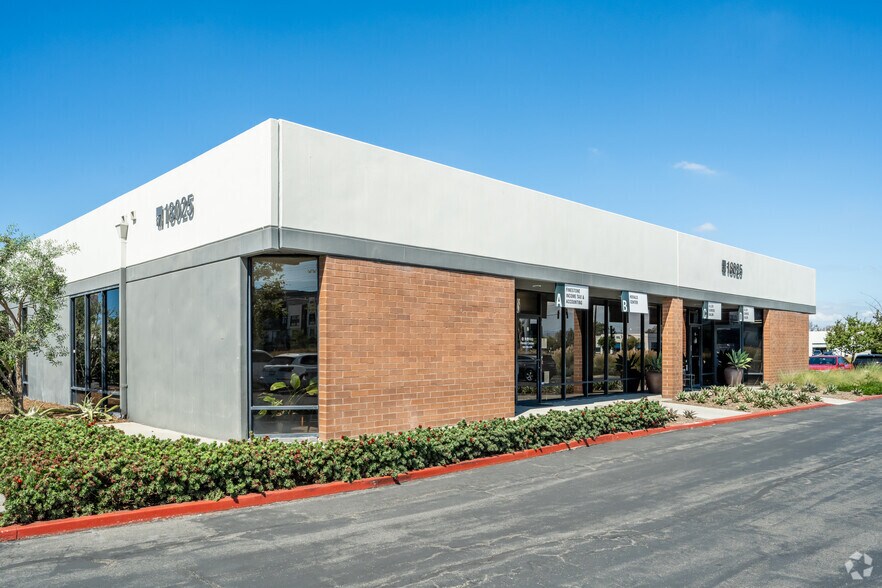 More Photos Of 18025 Sky Park Cir, Irvine Flex For Lease