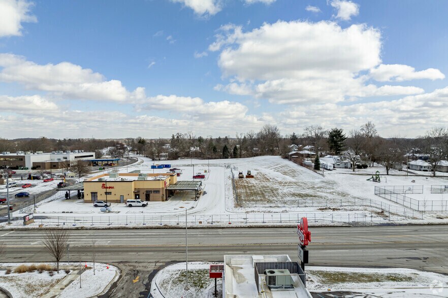 More Photos Of 971 N West Ave, Jackson Fast Food For Sale