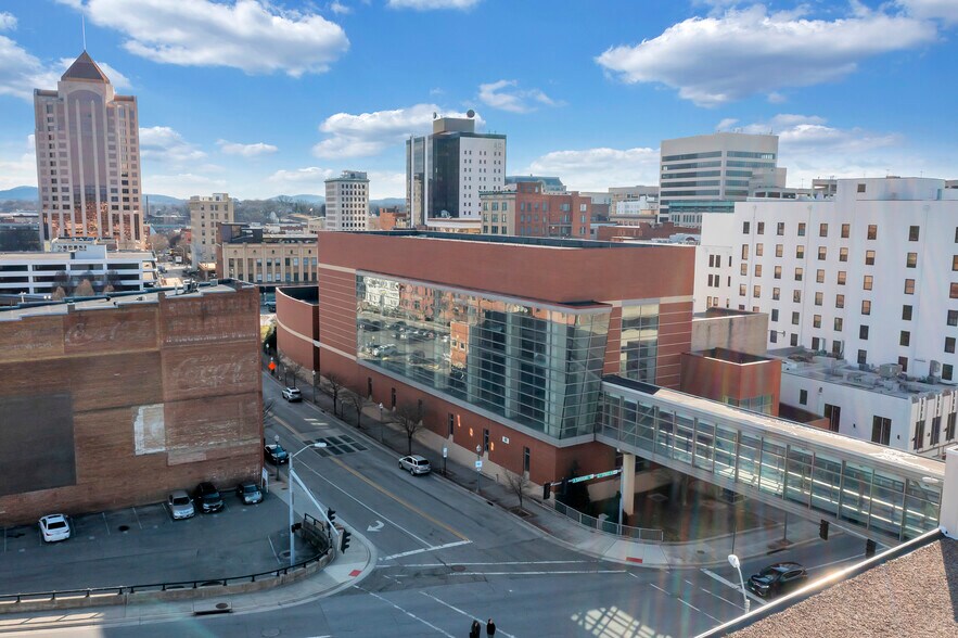 More Photos Of 120 Salem Ave SW, Roanoke Warehouse For Lease