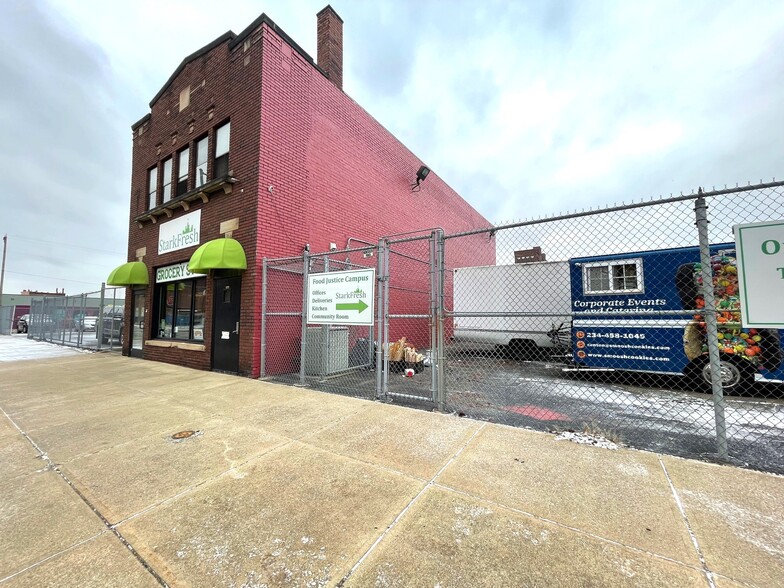 More Photos Of 321 Cherry Ave NE, Canton Storefront Retail Office For Sale
