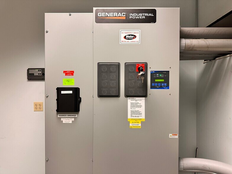 More Photos Of 118 3rd St E, Ashland Office For Sale