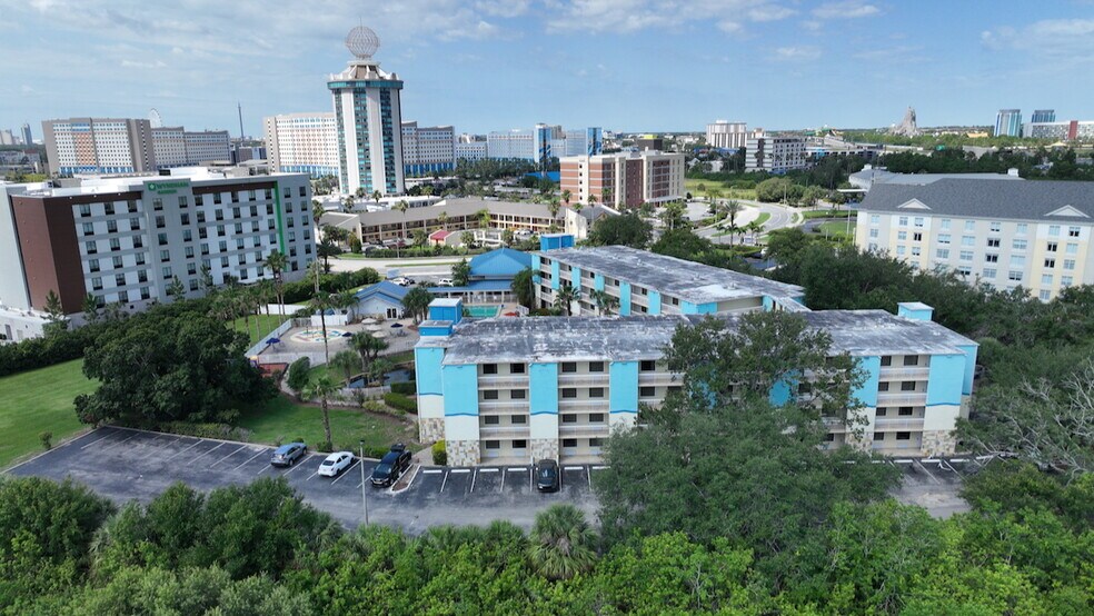 More Photos Of 5859 American Way, Orlando Hotel For Sale