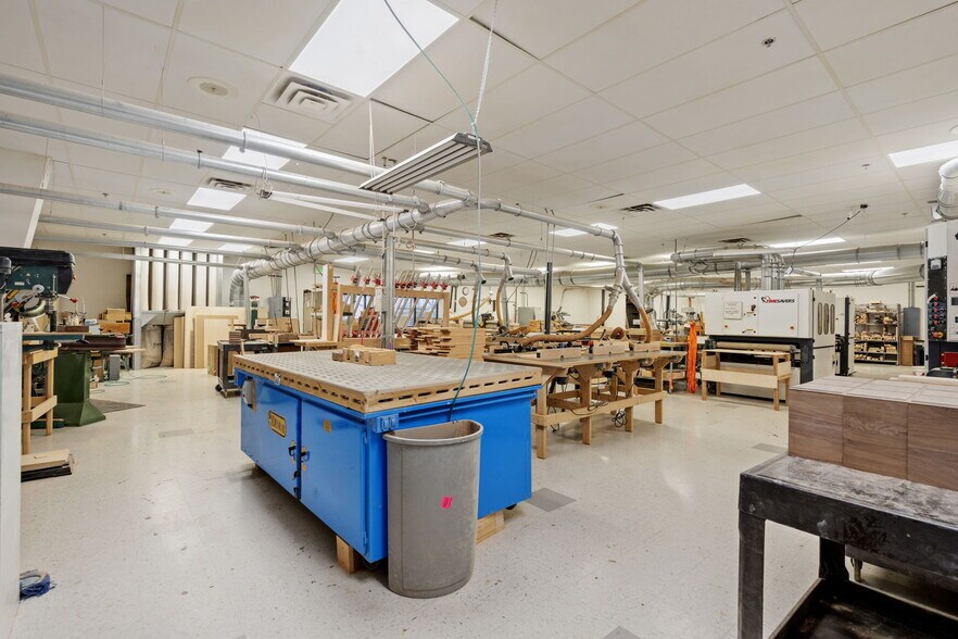 More Photos Of 1215 S Grant Ave, Loveland Warehouse For Sale