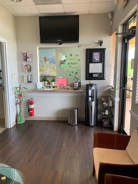 More Photos Of 7932 W Sand Lake Rd, Orlando Office For Sale