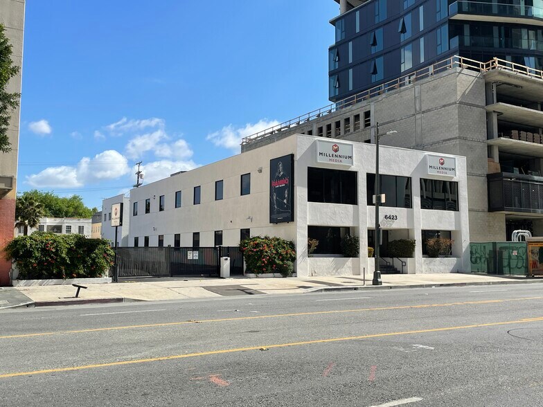 More Photos Of 6423 Wilshire Blvd, Los Angeles Medical For Sale