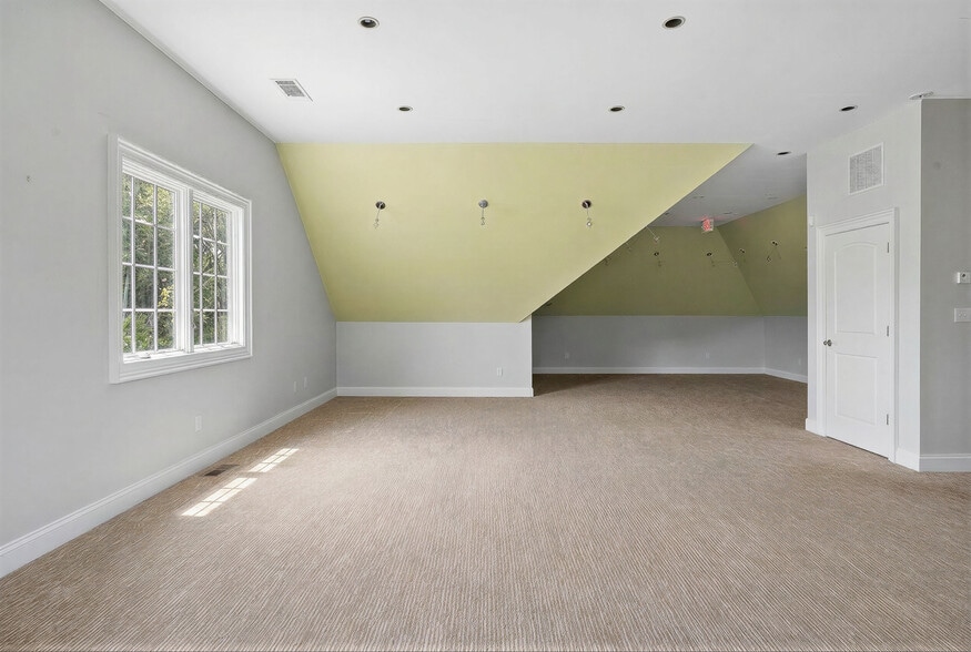 More Photos Of 1640 Piedmont Ave NE, Atlanta Office For Sale