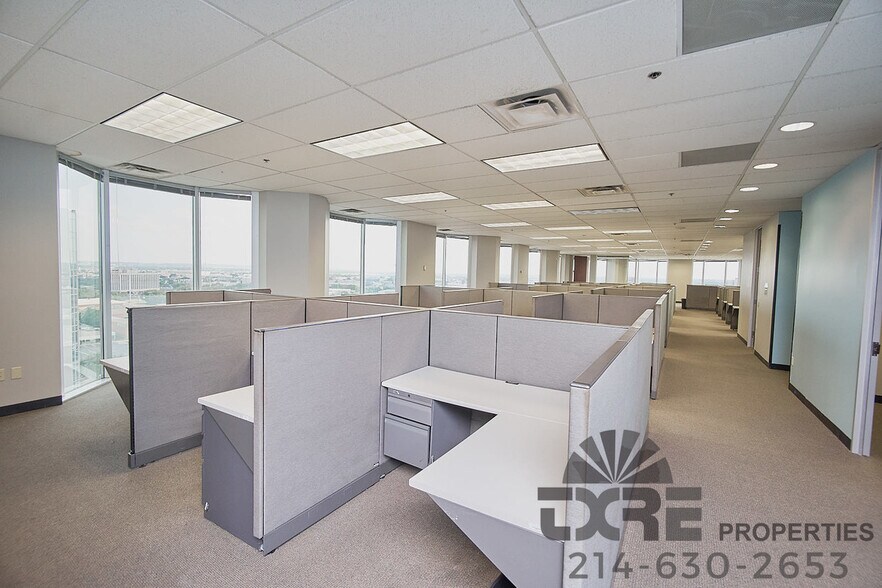 More Photos Of 8585 N Stemmons Fwy, Dallas Unknown For Lease