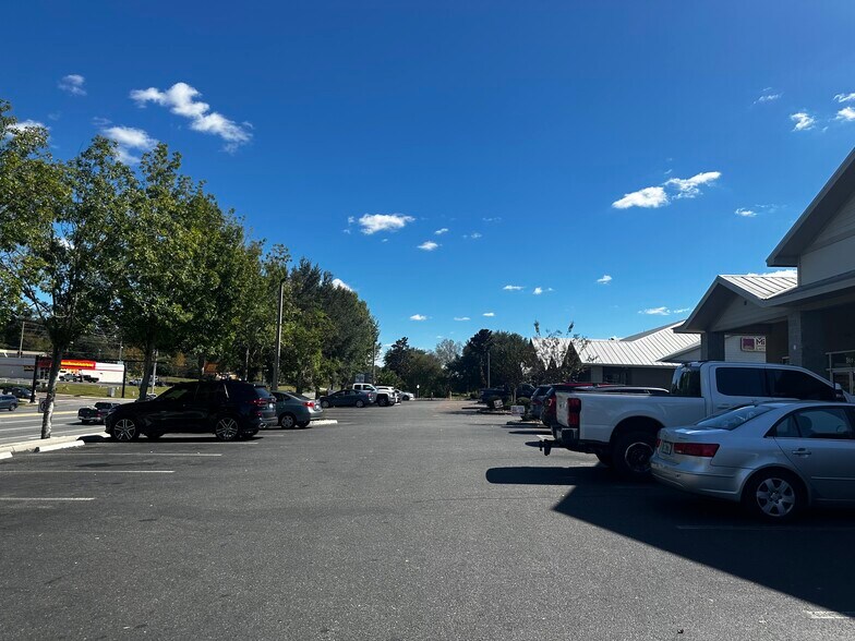 More Photos Of 15634 NW US Highway 441, Alachua Unknown For Lease