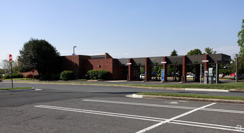 More Photos Of 8885 Centreville Rd, Manassas General Retail For Sale