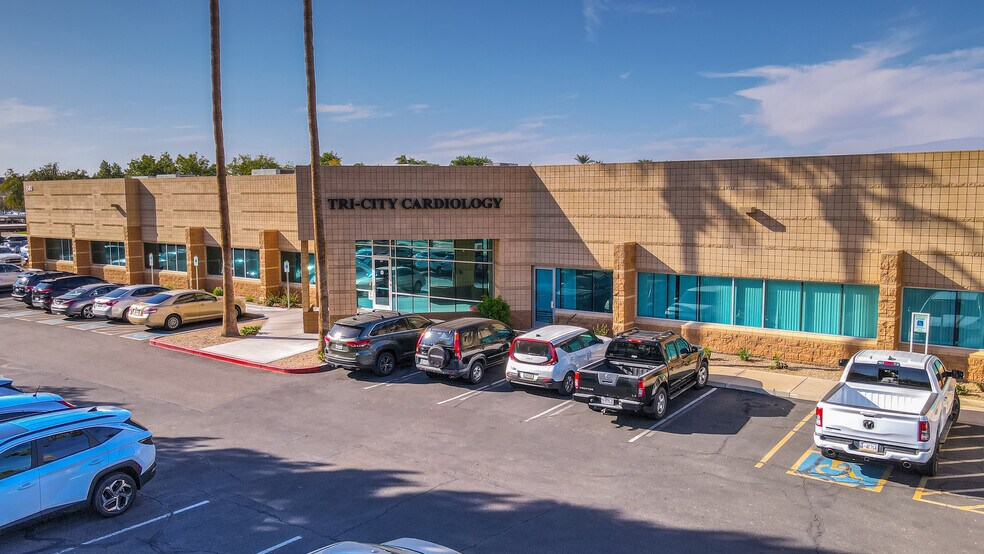 More Photos Of 1580 N Fiesta Blvd, Gilbert Office For Lease