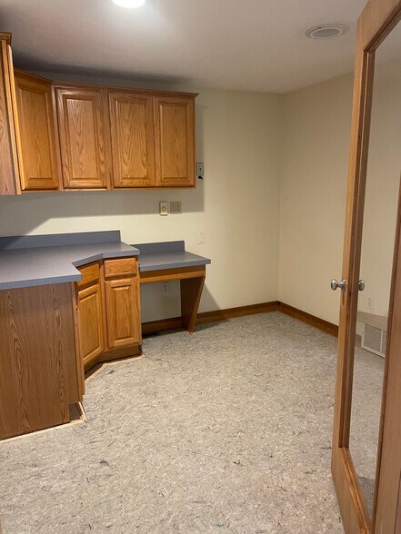 More Photos Of 127 Washington St, Norwell Medical For Lease