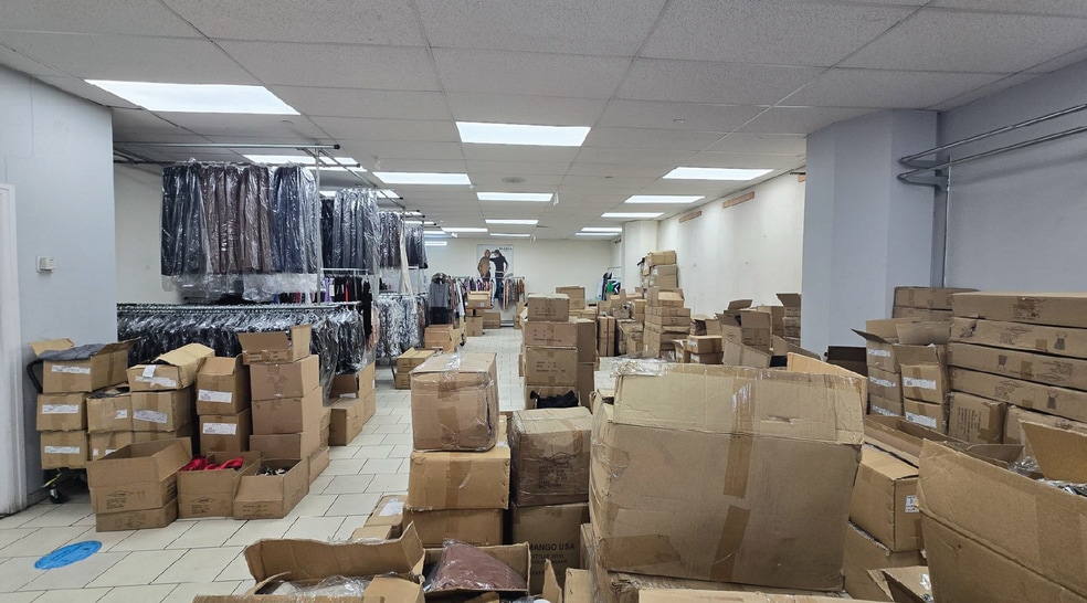 More Photos Of 5620-5706 First Ave, Brooklyn Warehouse For Lease