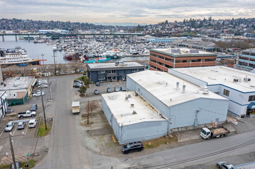 More Photos Of 2123 W Elmore St, Seattle Warehouse For Lease