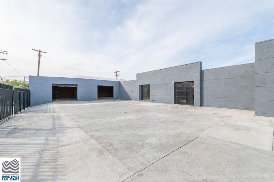 More Photos Of 4900 Washington Blvd, Los Angeles Warehouse For Lease