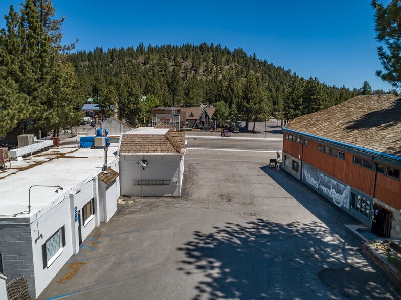 More Photos Of 3221 Main St, Mammoth Lakes Freestanding For Sale