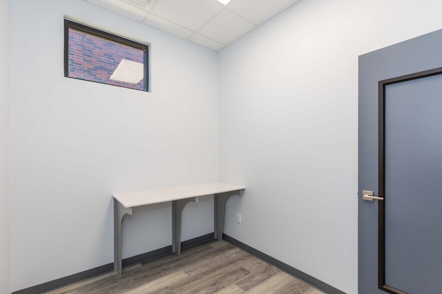 More Photos Of 7629 Hillside Rd, Amarillo Medical For Lease