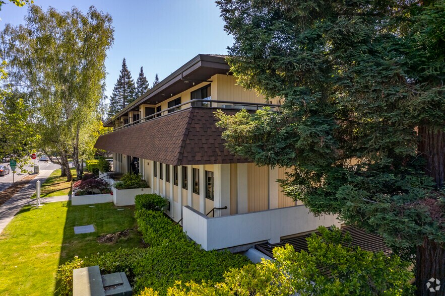 More Photos Of 724-726 Oak Grove Ave, Menlo Park Office For Lease