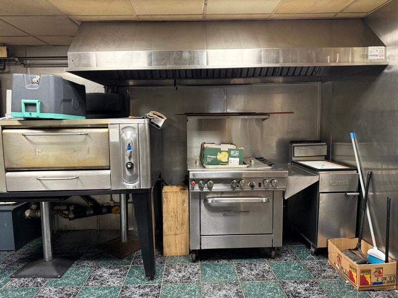 More Photos Of 29 Winter St, Taunton Lodge Meeting Hall For Sale