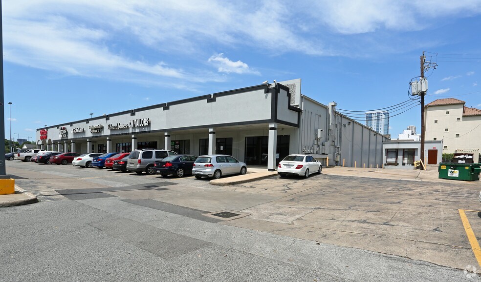 More Photos Of 3401-3471 Kirby Dr, Houston Unknown For Lease