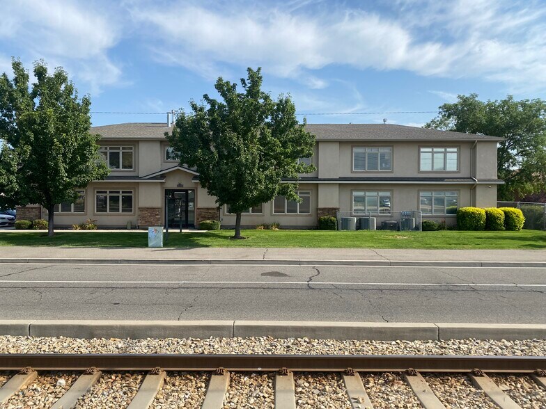More Photos Of 1750 W Research Way, Salt Lake City Office For Sale