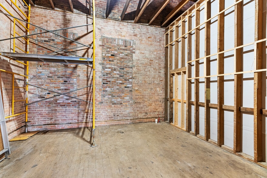 More Photos Of 4654 Water St, Columbiaville Storefront Retail Residential For Sale