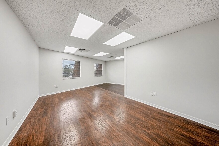 More Photos Of 4427-4439 Gunn Hwy, Tampa General Retail For Lease