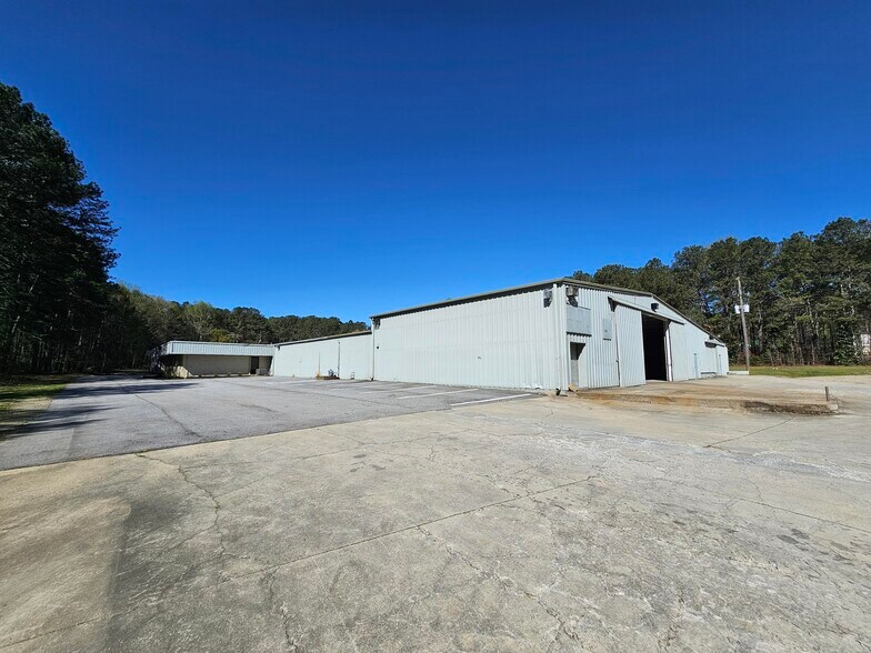 More Photos Of 2360 Harris St, Austell Warehouse For Sale