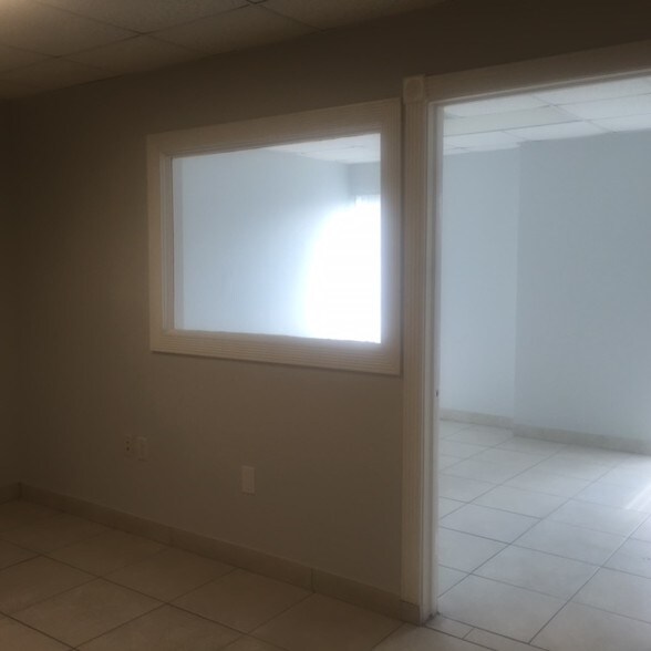 More Photos Of 3750 NW 114th Ave, Miami Warehouse For Lease