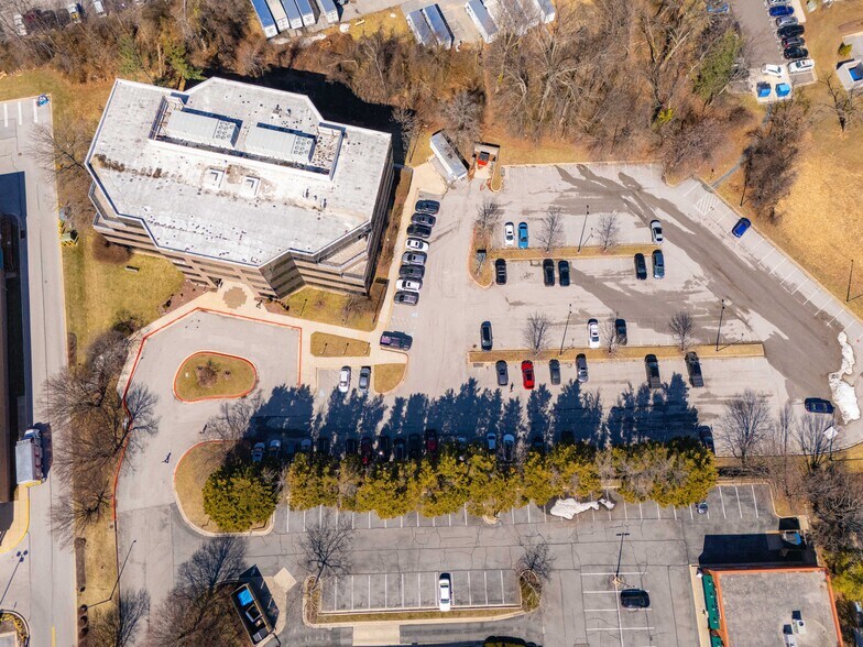 More Photos Of 8815 Centre Park Dr, Columbia Medical For Lease