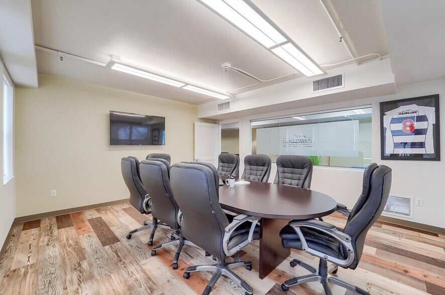 More Photos Of 2930 Broadway St, Boulder Office For Lease