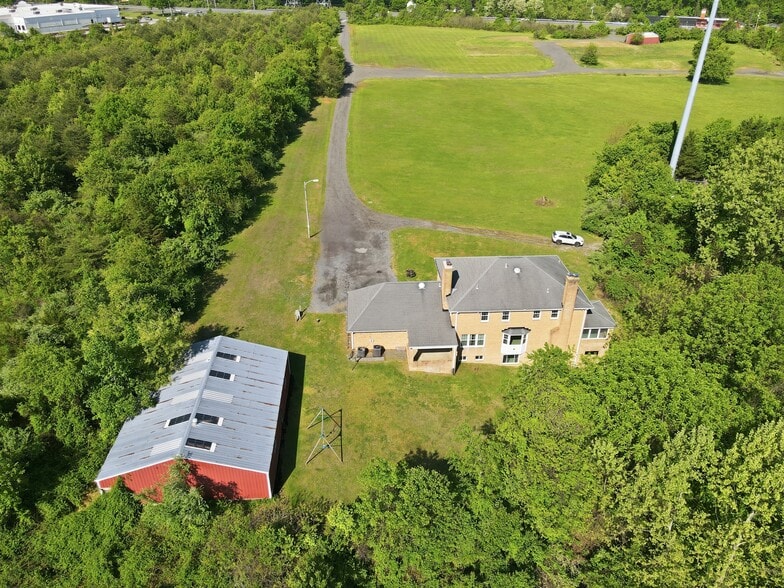 More Photos Of 15901 Old Columbia Pike, Burtonsville Land For Sale