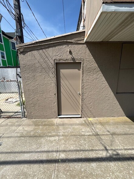 More Photos Of Pacific Ave. & Lincoln Ave., Wildwood Restaurant For Sale