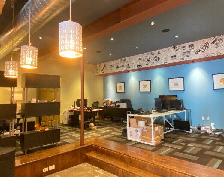 More Photos Of 523 24th St, Galveston Loft Creative Space For Sale