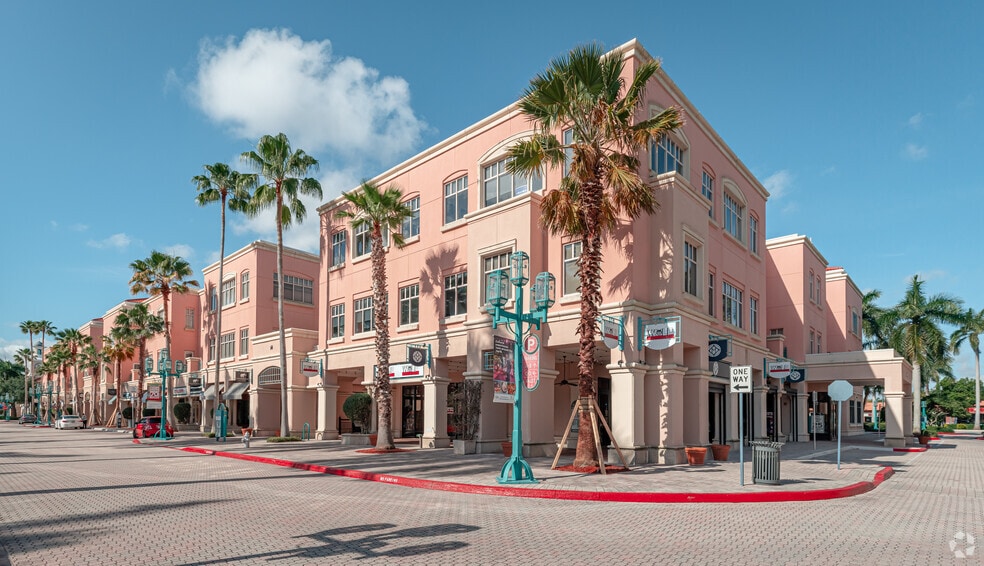 More Photos Of 327 Plaza Real, Boca Raton Office For Lease