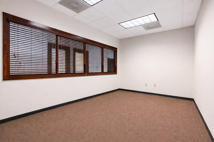 More Photos Of 2200 N FM 3083 Rd W, Conroe Office For Lease