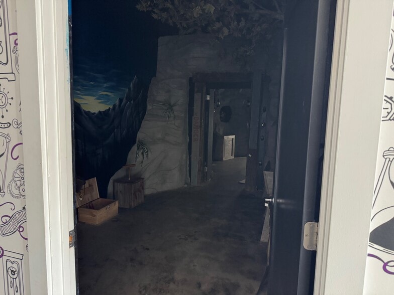 More Photos Of 3273-3347 Seajay Dr, Dayton Freestanding For Lease