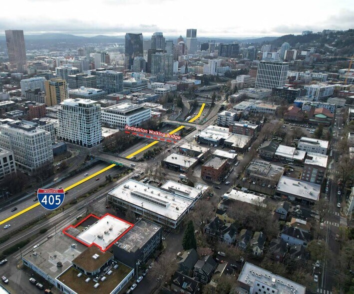 More Photos Of 1645 NW Hoyt St, Portland Office For Sale