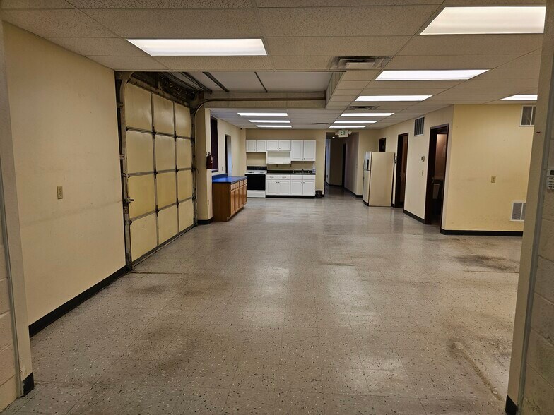 More Photos Of 2336 E Platte Ave, Colorado Springs Industrial For Sale