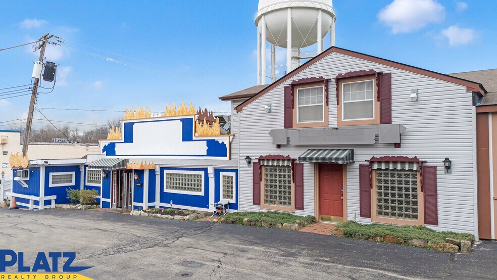 More Photos Of 28-34 Jacobs Rd, Youngstown Restaurant For Sale