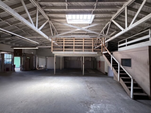 More Photos Of 1117 E Redondo Blvd, Inglewood General Retail For Sale
