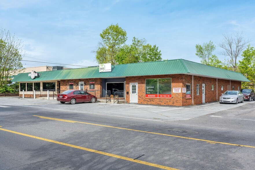 More Photos Of 2120 N Ocoee St, Cleveland Apartments For Sale