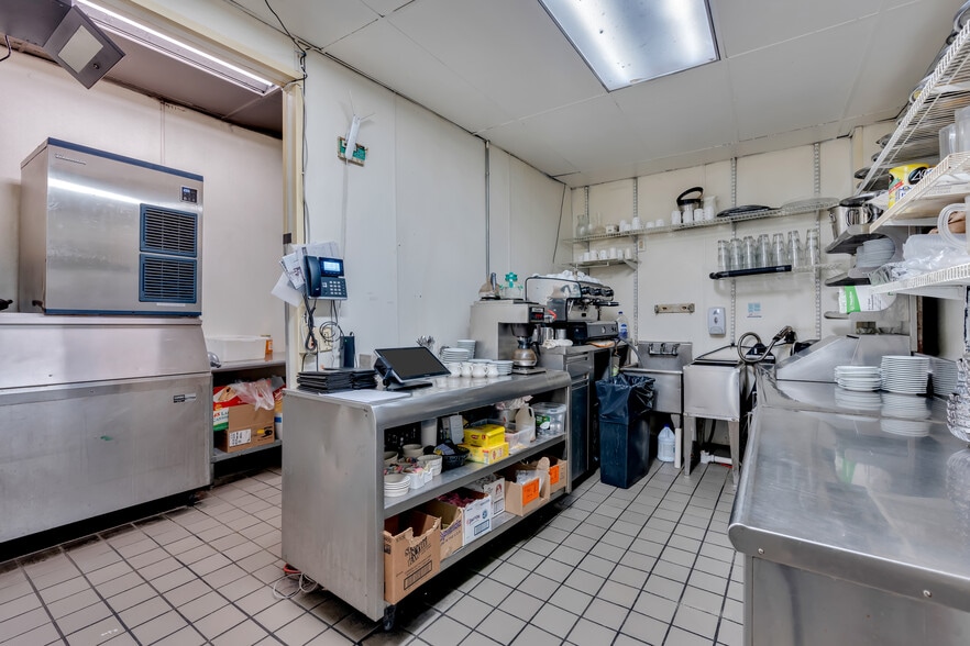 More Photos Of 800-802 Main St, Bradley Beach Restaurant For Sale