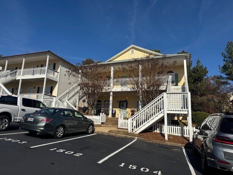 More Photos Of 8082 Veterans Pkwy, Columbus Apartments For Sale