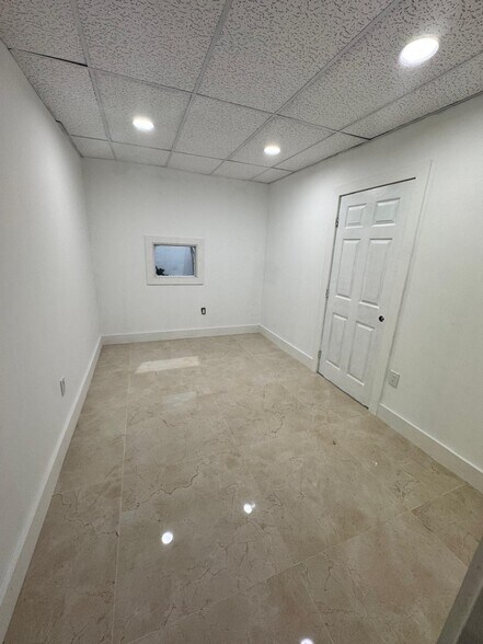 More Photos Of 14935 NW 27th Ave, Opa Locka Warehouse For Lease