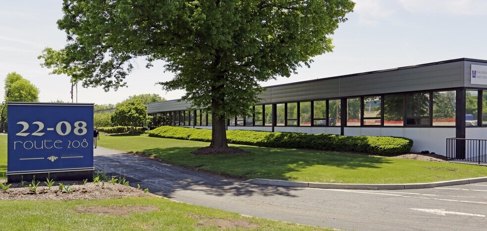 More Photos Of 22-08 State Route 208, Fair Lawn Medical For Lease