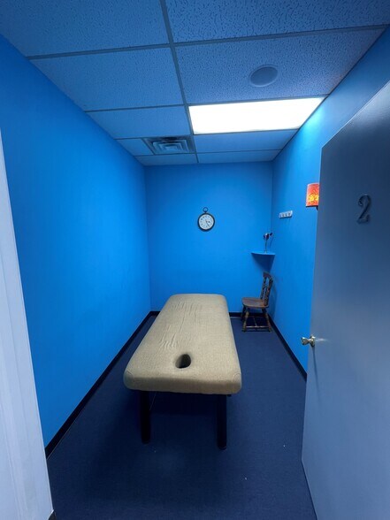 More Photos Of 3525-3529 Rochester Rd, Troy Freestanding For Lease