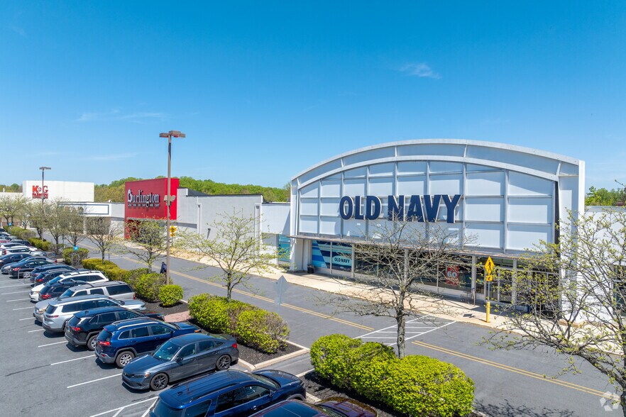 Primary Photo Of 400 S State Rd, Springfield Township Unknown For Lease