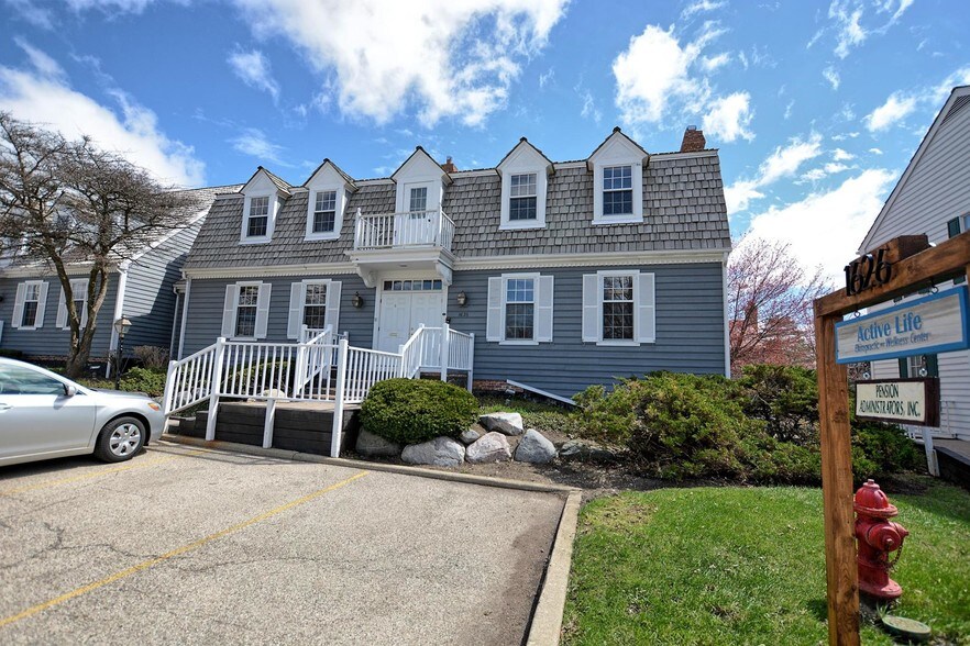 More Photos Of 1626 W Colonial Pky, Inverness Office For Sale