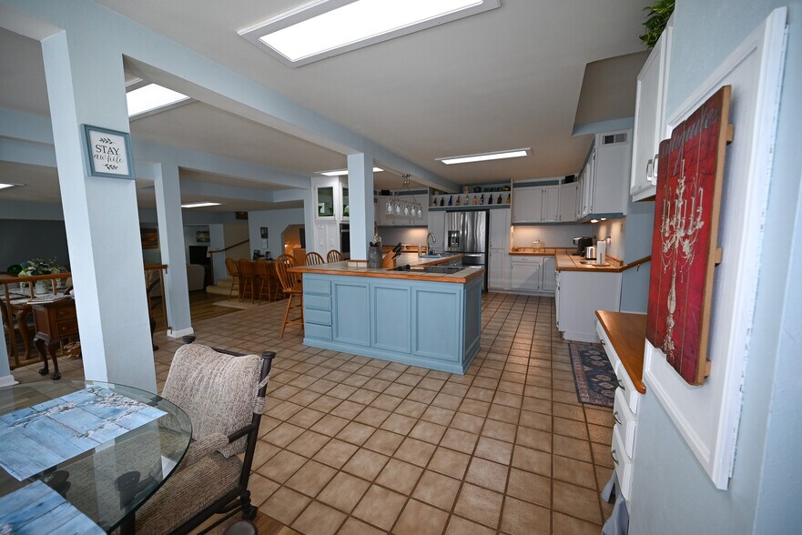 More Photos Of 2759 County Road 411, Berryville Hotel For Sale